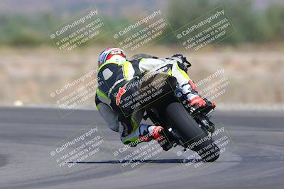 media/Oct-01-2023-SoCal Trackdays (Sun) [[4c570cc352]]/Turn 14 Backside (1120am)/